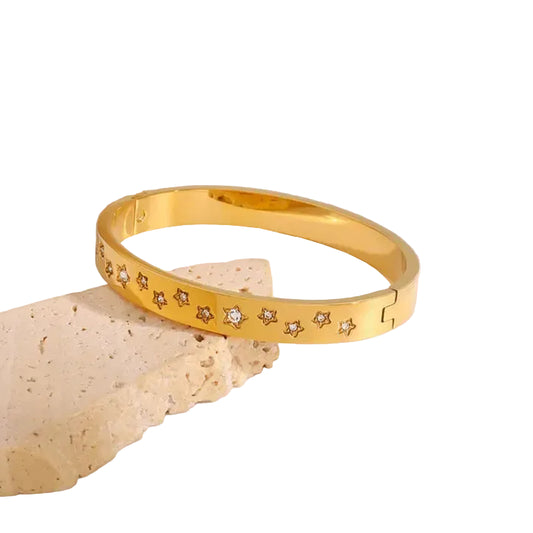 Durraj Gold Tone Star Accent